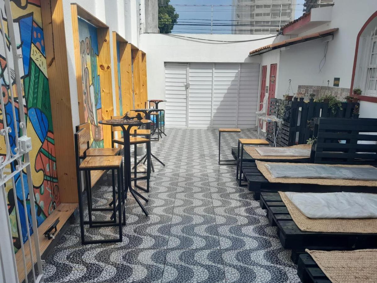"Le Chat Qui Peche" Hostel A 150 Metros Da Praia De Pajucara Масейо Экстерьер фото